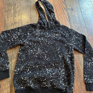 Boys XL NWOT UA Jogger set